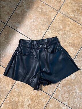 NWOT!! WeWoreWhat REVOLVE Black Faux Leather Skort Shorts